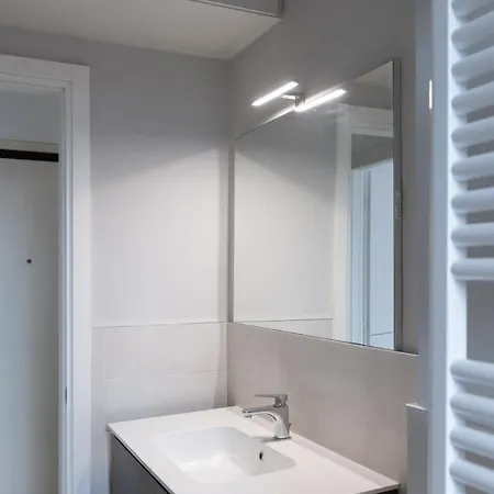 Vivace Bilocale Con Vista Sul Naviglio -mirable Pm